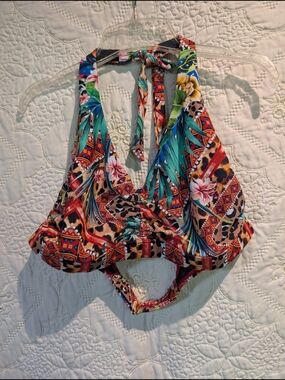 VENUS Multicolor Tropical Print Halter Bikini Top - Red, Green, Blue